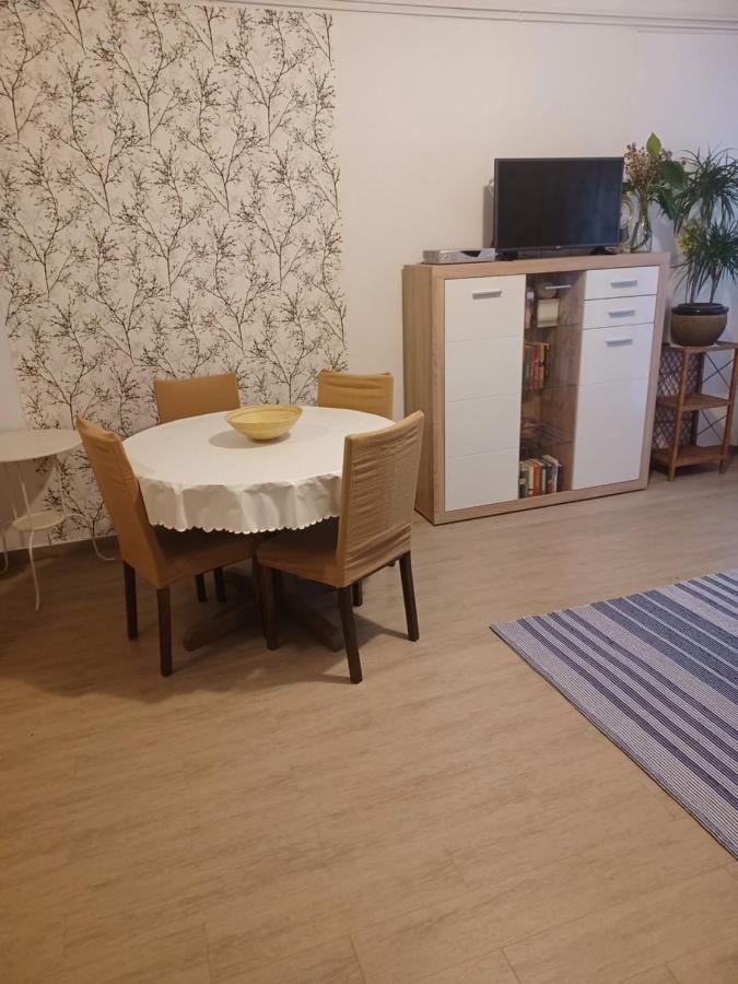 Rooms & Apartments Dolac Хвар Екстериор снимка
